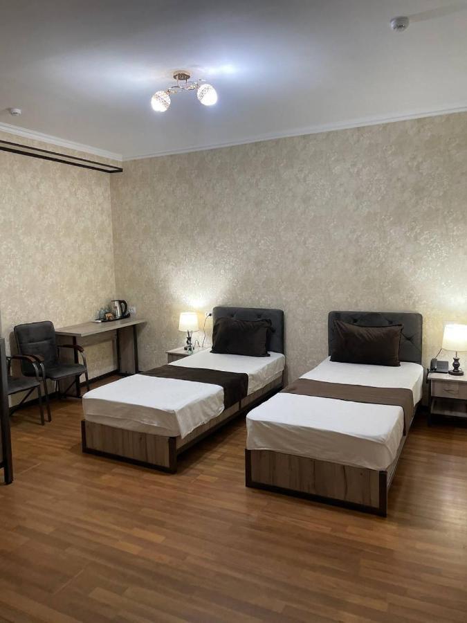Yantai Hotel Taschkent Exterior foto